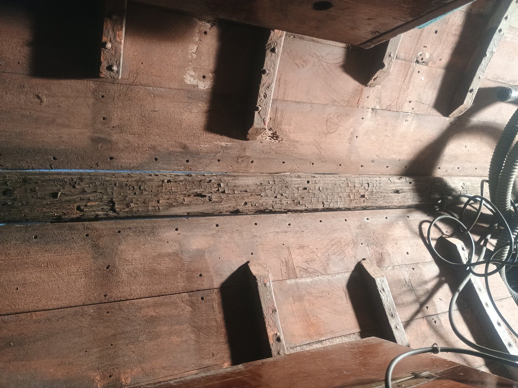 Barche: Bateau en acajou de collection – Usato da Frinvillier venduto da Garage-Rochat 7