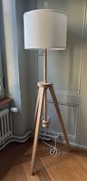 Stehlampe