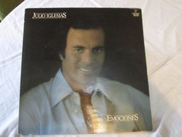 Vinyle 33t Julio Iglesias "Emociones" (CBS) 1982.