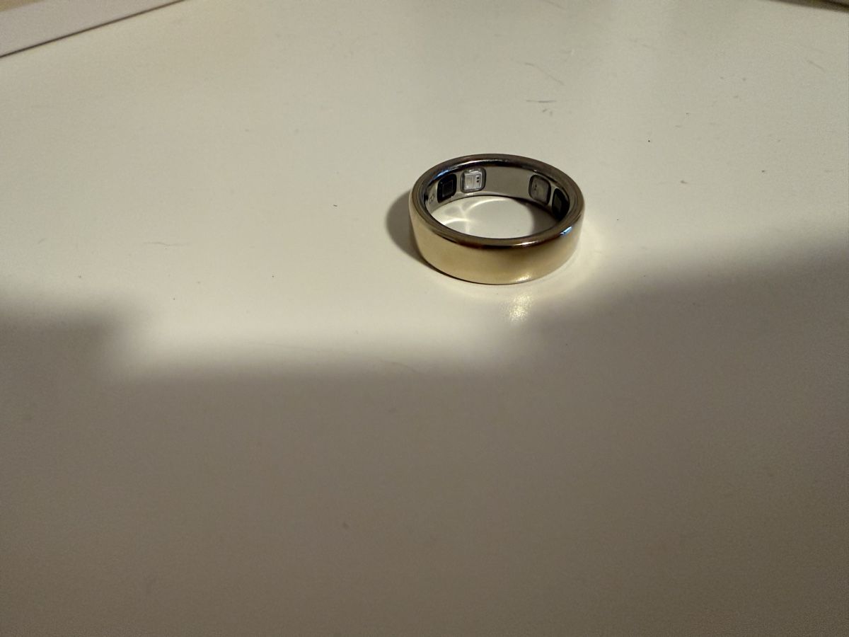 Oura Anelli: Oura Ring Gen5 Gold Grösse 8 – Nuovo (secondo la descrizione) da Düdingen venduto da Mur_gdt6 1