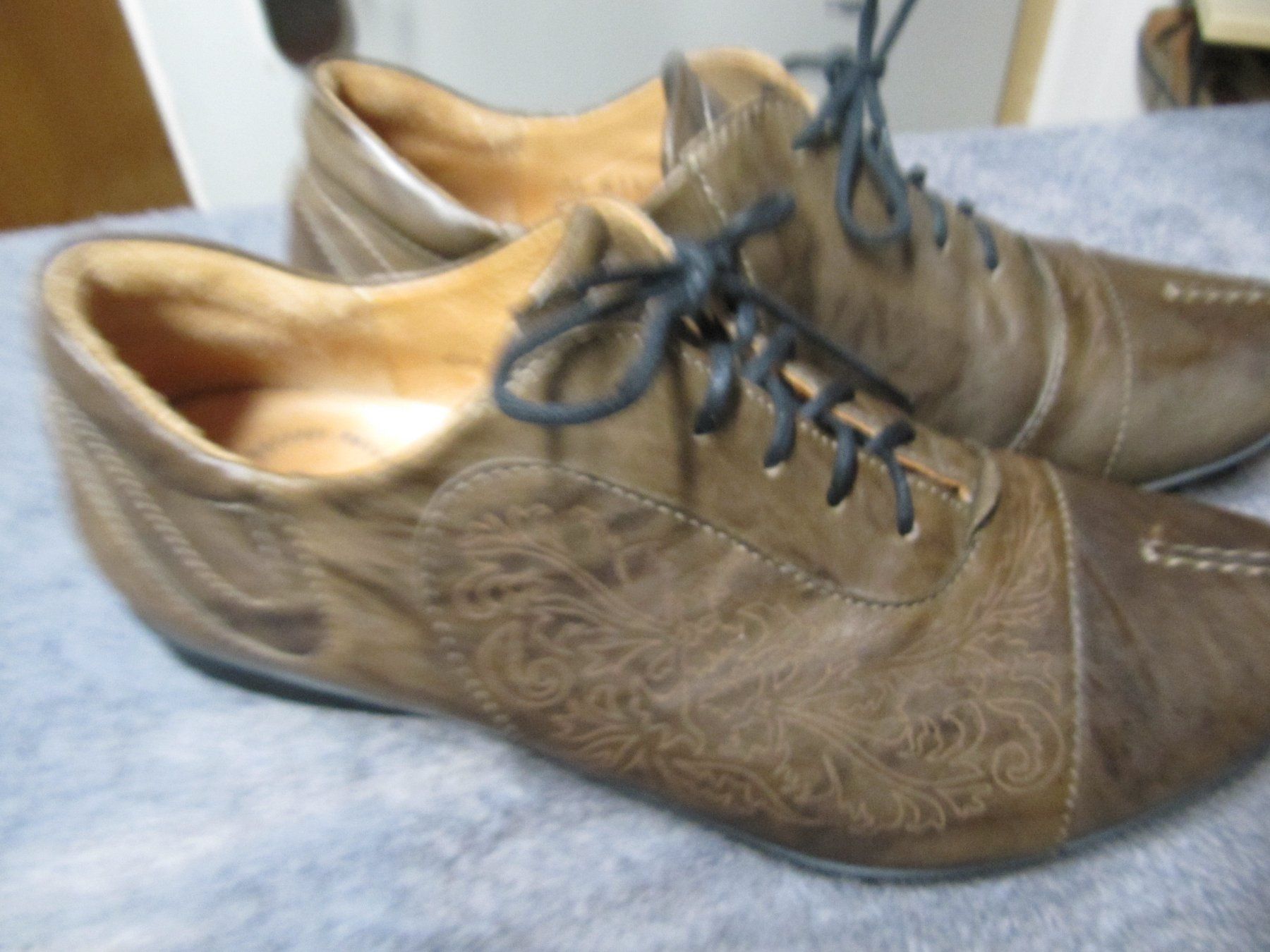 Think Scarpe da donna: Think! Halbschuhe, braunes Leder, Grösse 36 – Usato da Selzach venduto da Sennemeitschi11