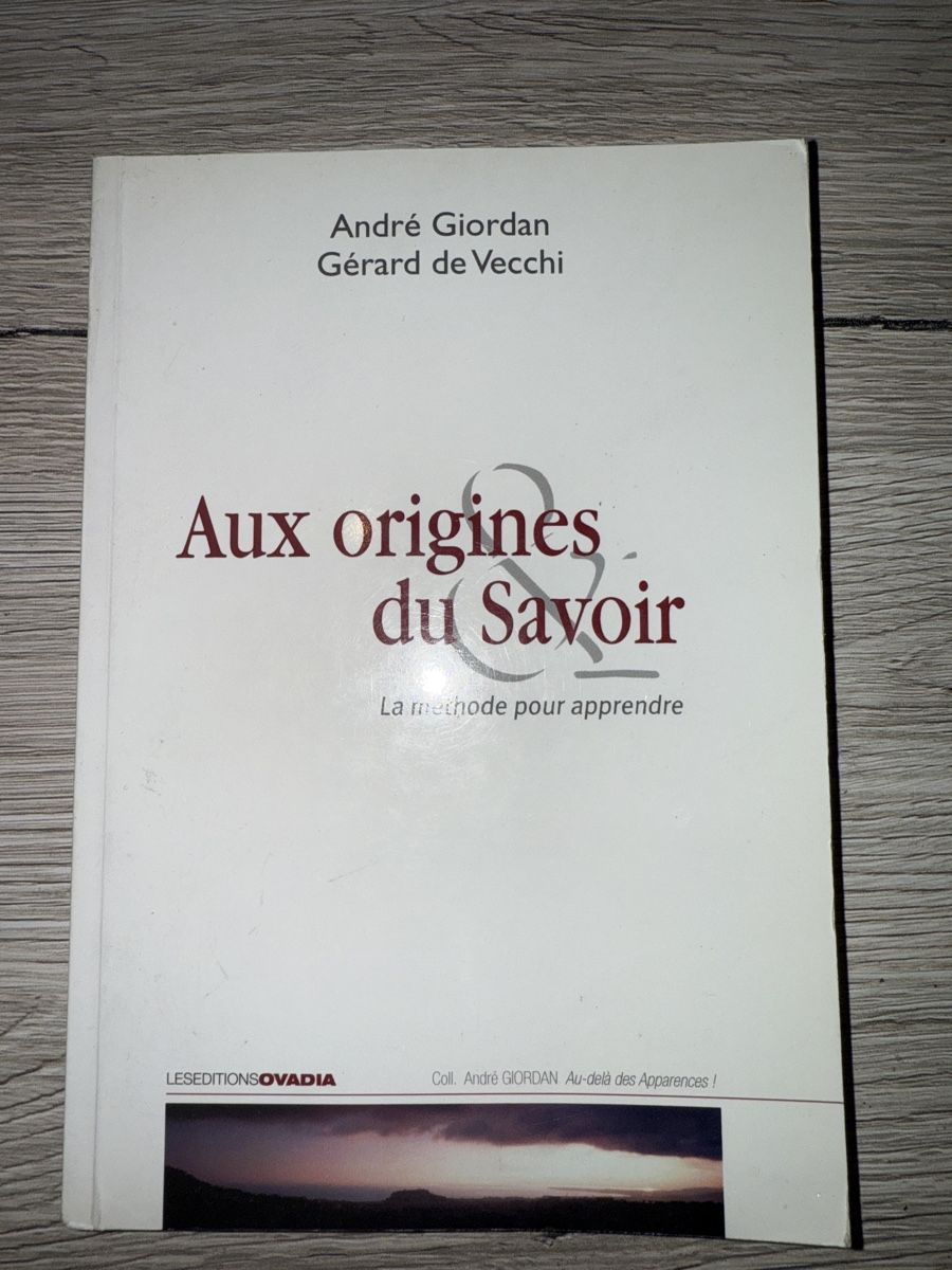 Libri: Aux origines du savoir – Nuovo (secondo la descrizione) da Genève venduto da DoualS