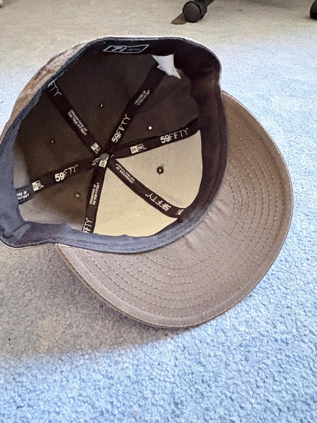 New Era Copricapi, berretti & cappellini: New Era cap 59FIFTY Grösse 7 3/8 – Usato da Sattel venduto da lsc_k62p 2