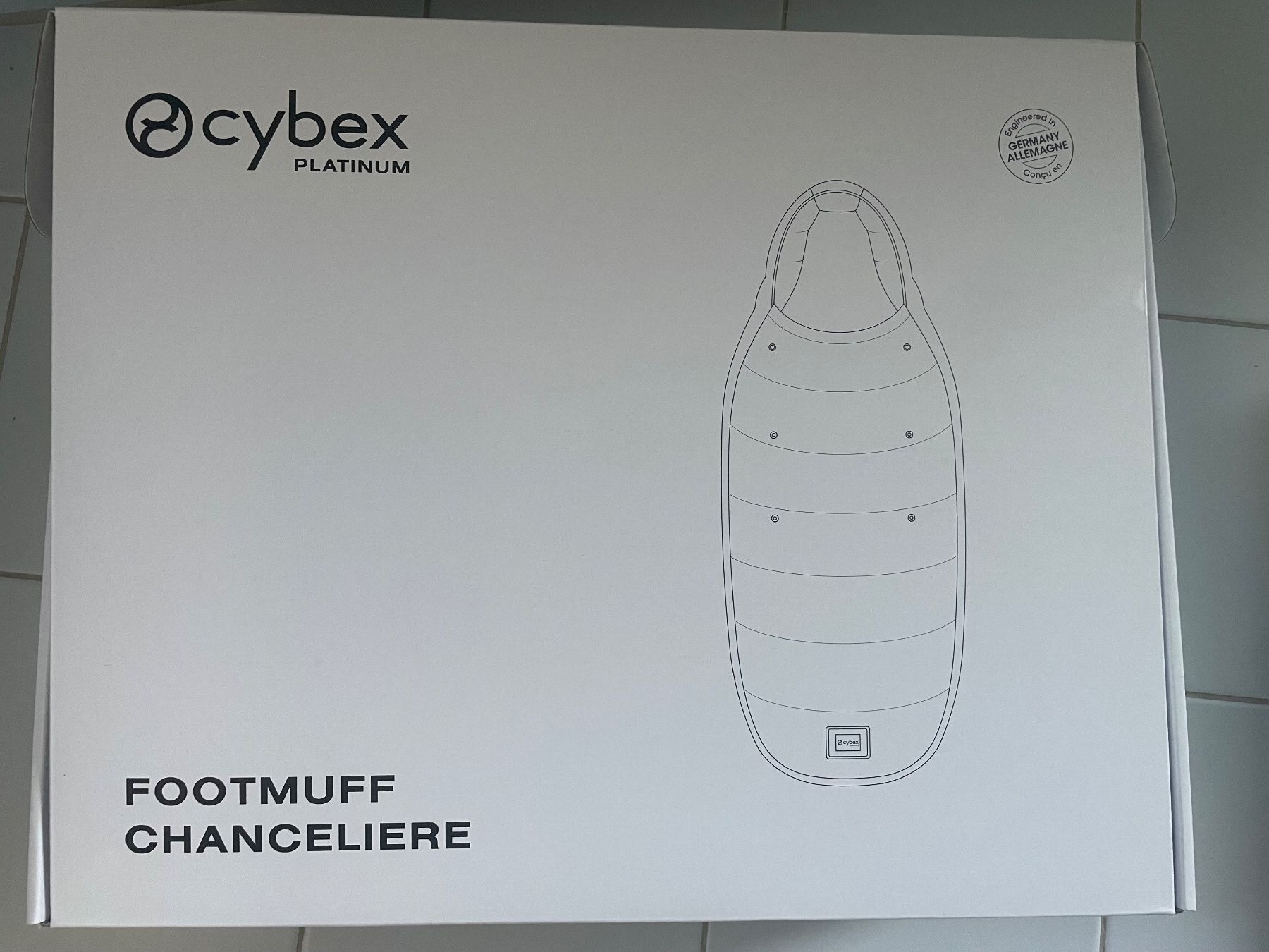 Cybex Sacchi a pelo: Platinum Fusssack Cybex, Leaf green, NEU – Nuovo e nell'imballaggio originale da Zürich venduto da smireya