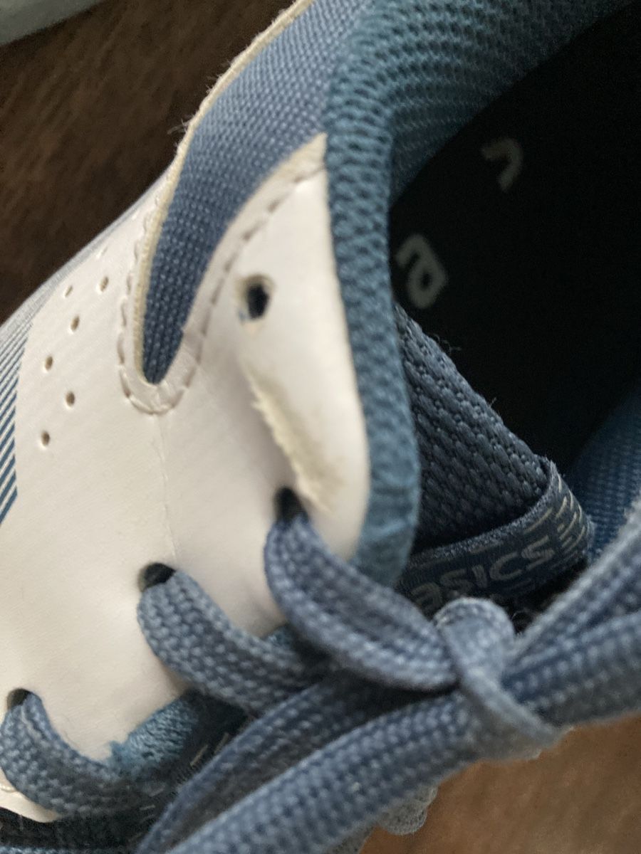 Asics Scarpe da uomo: Hallenschuhe – Usato da Andelfingen venduto da Elareb 3