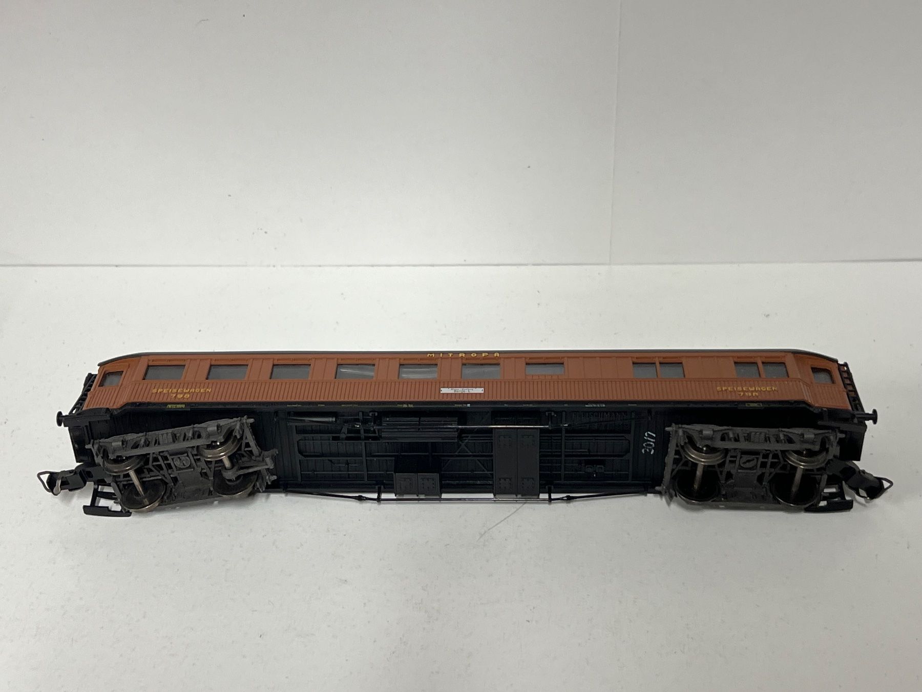 Fleischmann Modellini di ferrovie: Fleischmann Mitropa  Speisewagen   H0 DC – Difettoso da Geroldswil venduto da TopTrain54 5