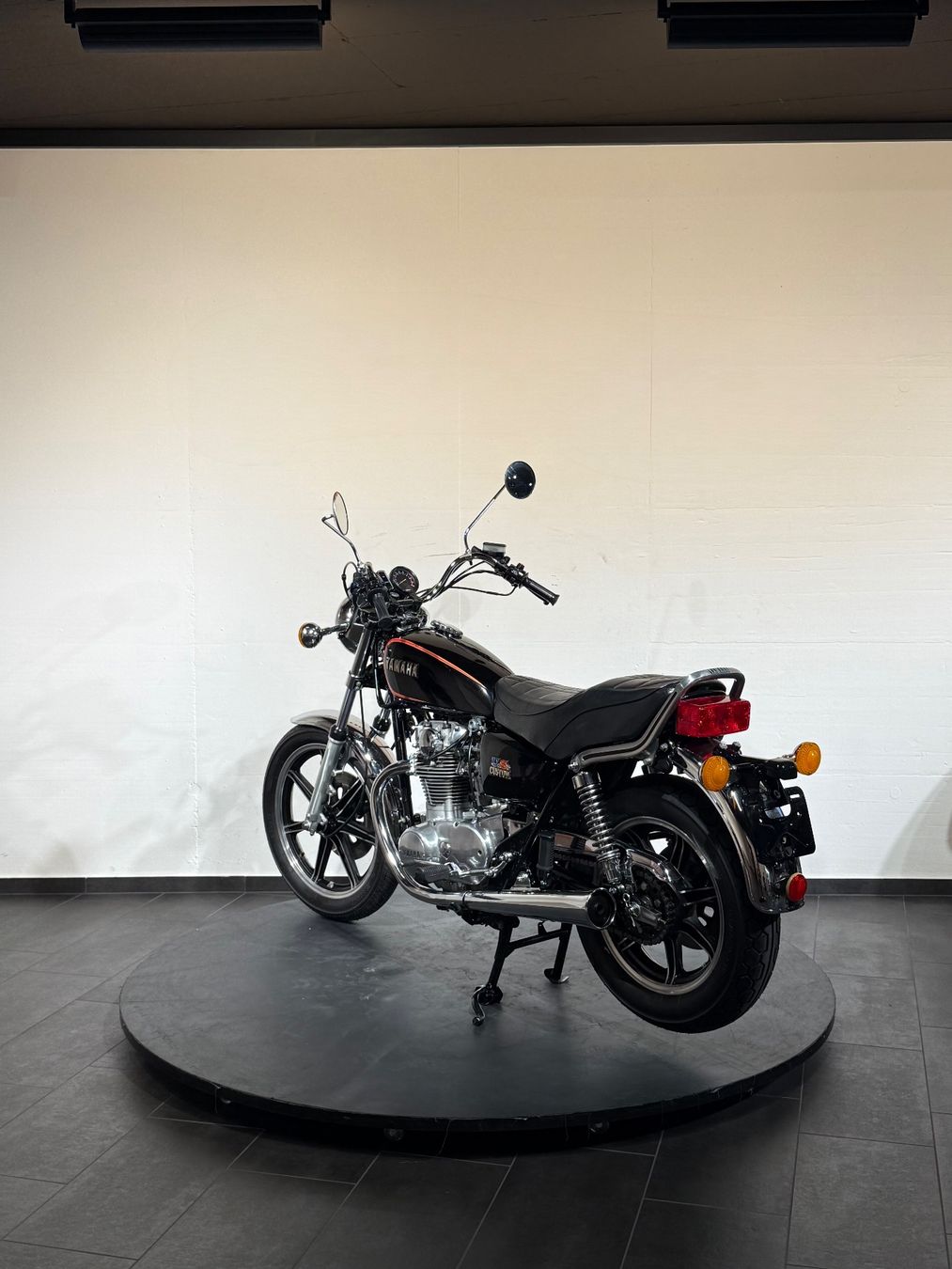 Yamaha Strada: Yamaha XS 650 SE – Usato da Zell LU venduto da .VR46. 5