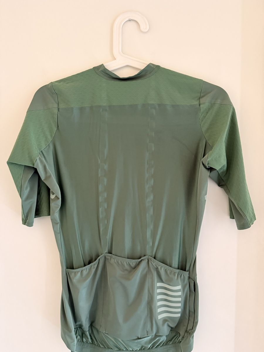 Rapha Canottiere & Pantaloni: Maillot cycliste Rapha manches 3/4, comme neuf! – Usato da Sugiez venduto da Mlle_Bakets 1