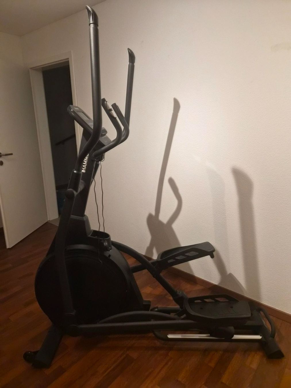 Hometrainer: Crosstrainer Hammer Ellypsis E3500 – Usato da Langnau b. Reiden venduto da rk6_2x8b 1