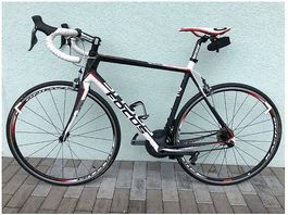 Carbon Rennvelo Focus Cayo Di2