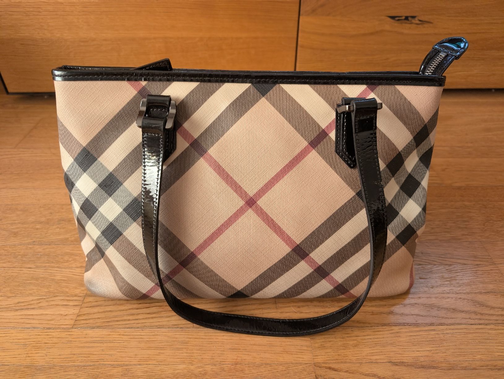Burberry Borse da donna: Burberry Handtasche – Usato da Islikon venduto da Ytinirt 1