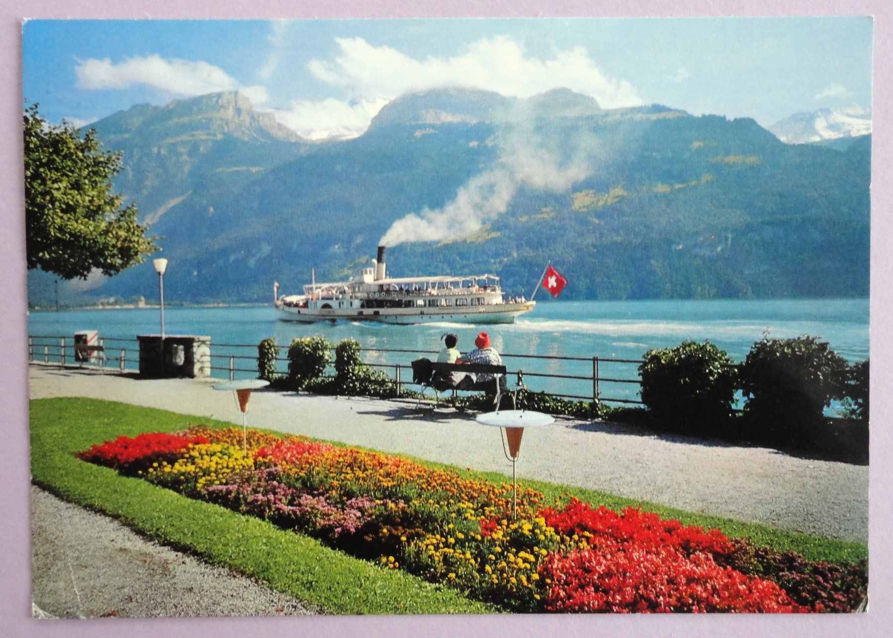 Cartoline postali: Am Brienzersee in Brienz – Difettoso da Fétigny venduto da Billy2miny