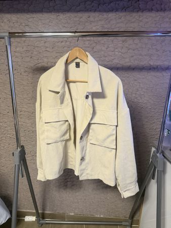 Veste en velours côtelé beige, bon état 