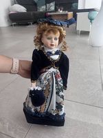 Porzellan Puppe