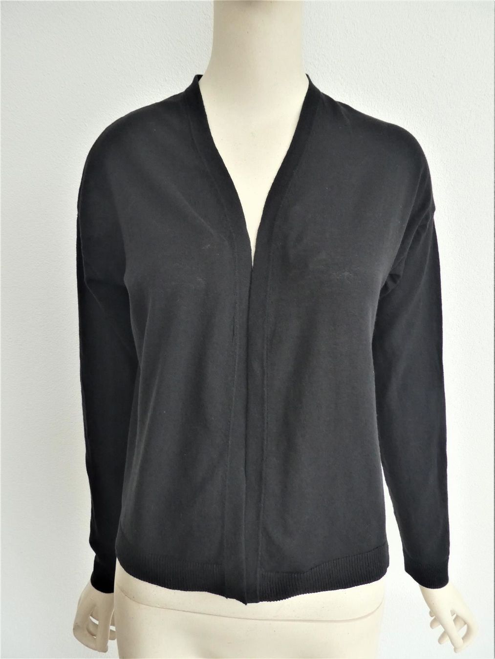 Nile Jacken: NILE Feinstrick Jacke, Gr. 36/38 – Gebraucht aus Berneck von chouchou1415