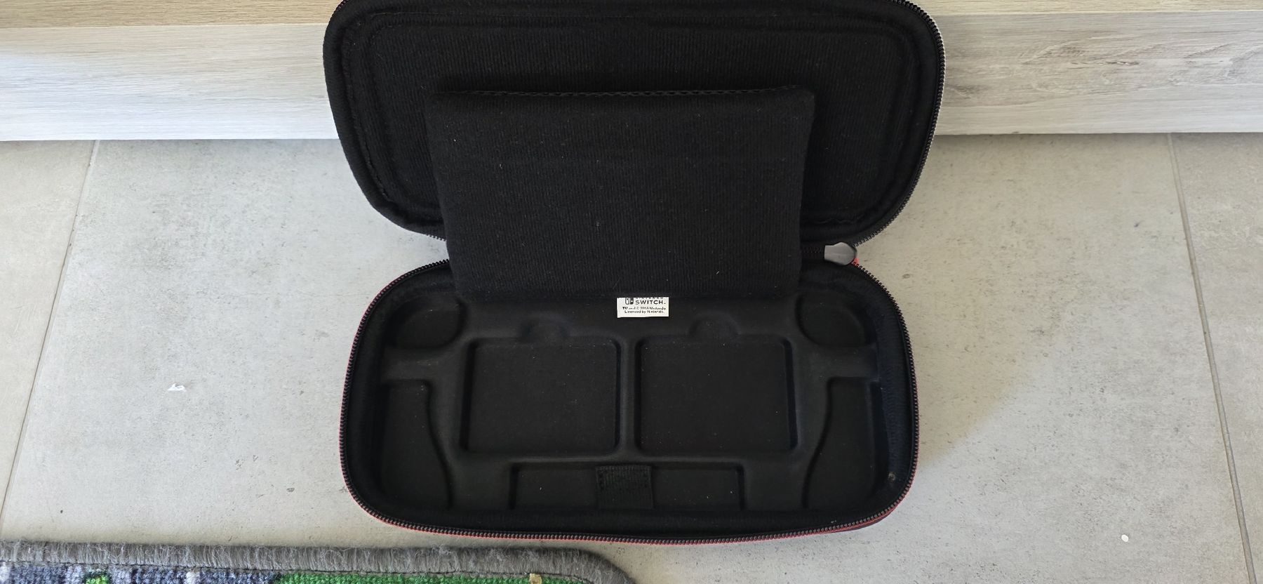 Nintendo Custodie protettive: Nintendo Switch – Usato da Massagno venduto da Arj87 1