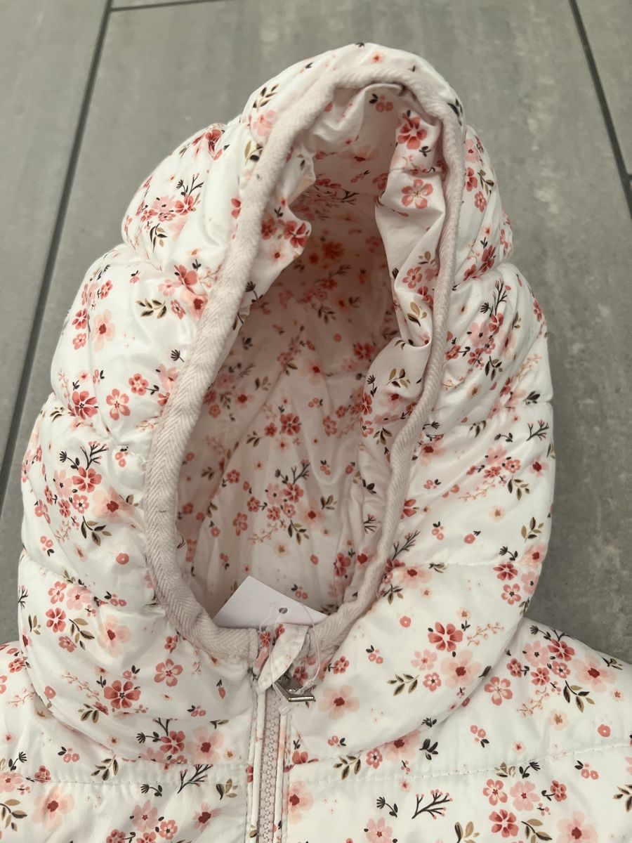 C&A Jacken & Mäntel: Steppjacke Mädchen Grösse 92 TOP Zustand – Neu (gemäss Beschreibung) aus Bergdietikon von Katja_Toretto 5