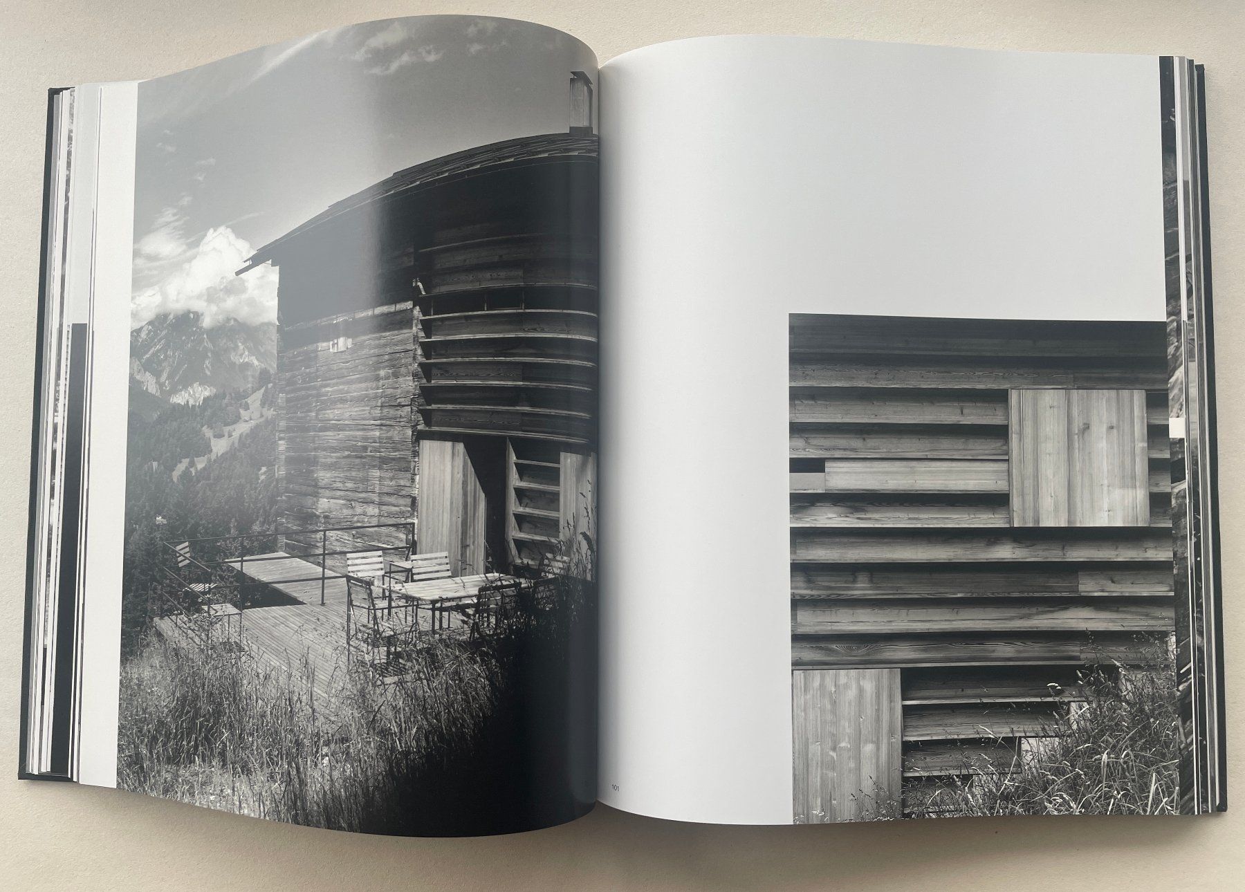 Libri: Peter Zumthor - Häuser 1979–1997 – Nuovo (secondo la descrizione) da Zürich venduto da ricoroco 1