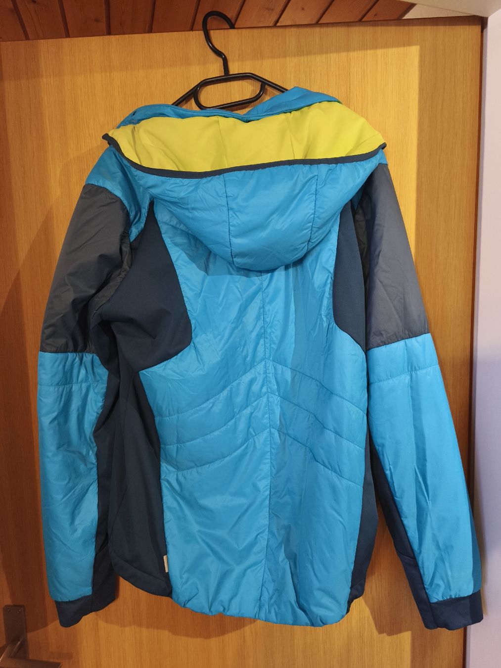 Ziener Giacche: Ziener Winterjacke – Usato da Kandersteg venduto da digginblackpearlz 2