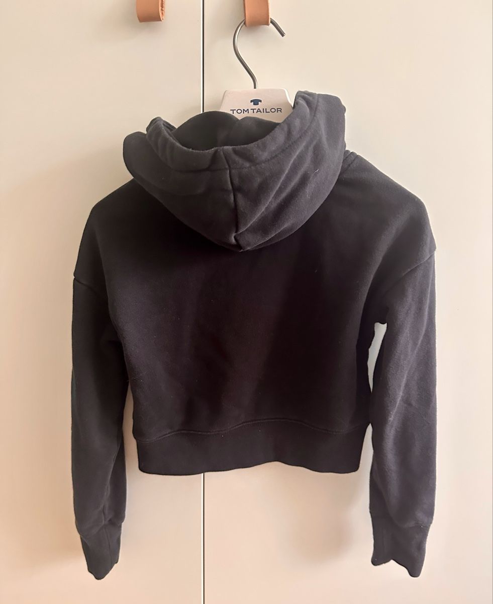 Nike Pullover & Sweatshirts: Crop Hoodie Nike – Gebraucht aus Dürrenroth von tvy_bh56 2
