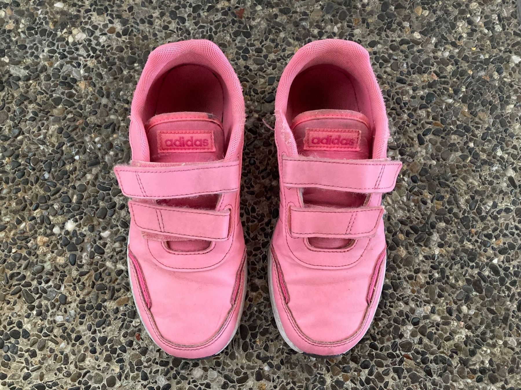 Adidas Scarpe per ragazze: Sneakers, Turnschuhe, Adidas, Gr. 35 – Usato da Aetingen venduto da Nadinsky 1