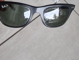 Ray-Ban Wayfarer Liteforce RB4195