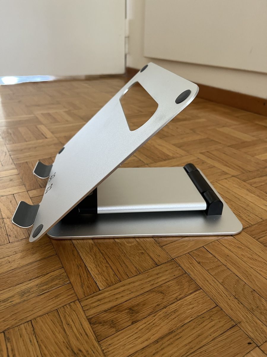 Racks & Cavalletti: Laptopständer Alu – Usato da Fribourg venduto da luy_bbb6 5