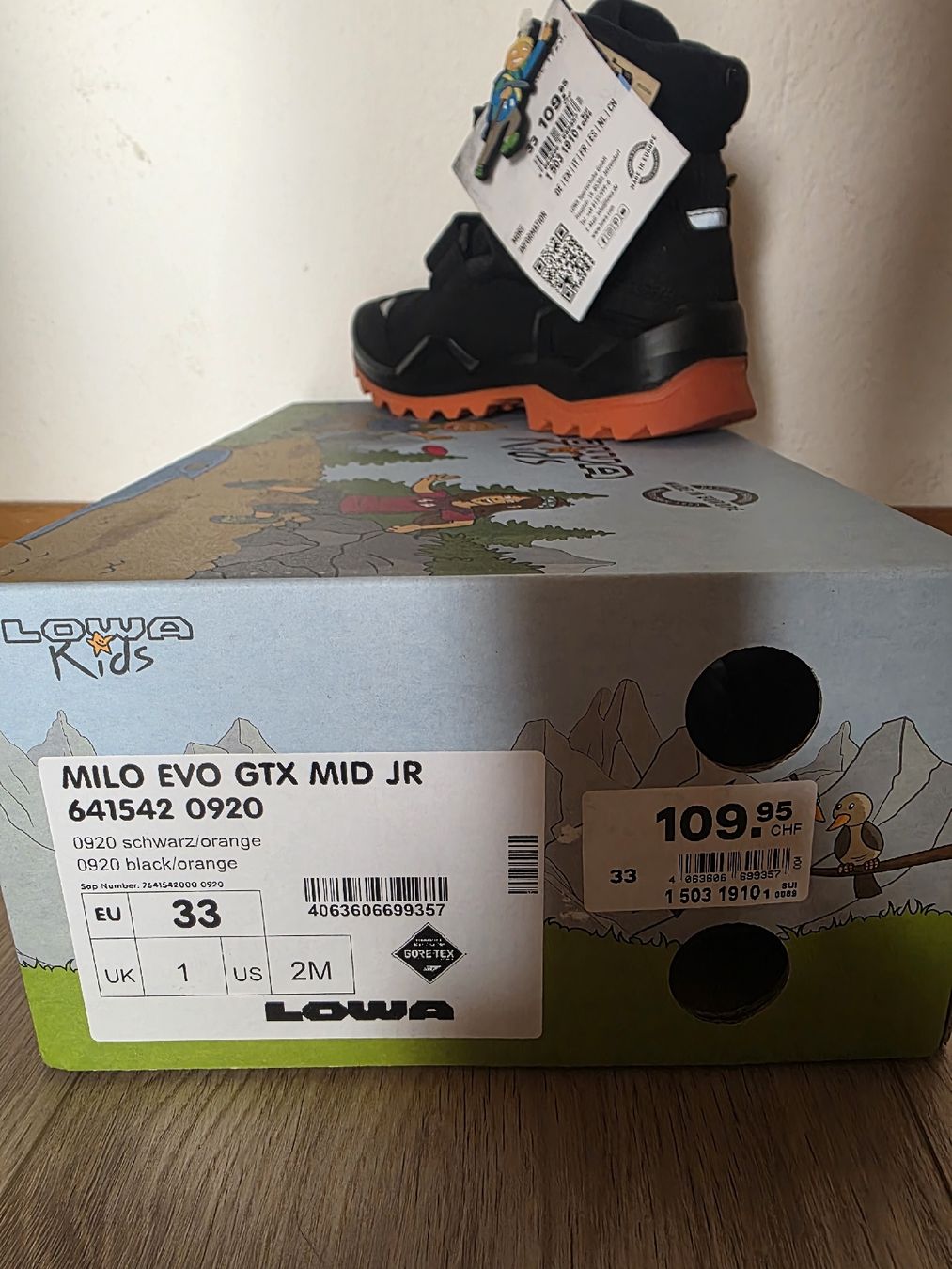 Lowa Schuhe für Jungen: Lowa Schuhe Kinder 33 – Neu und originalverpackt aus Buchs SG von MATGEOMAR 1
