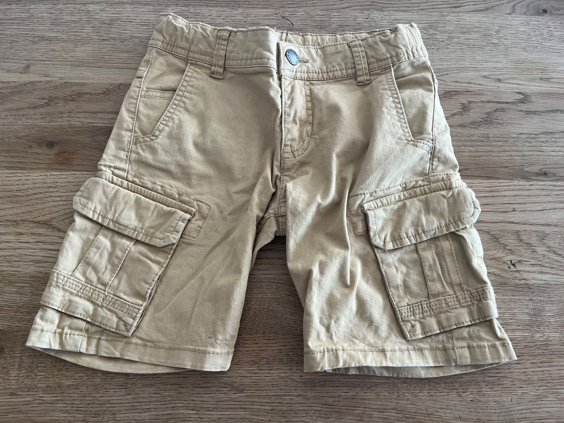 Pantaloni: Kurze Hosen, Grösse 128 – Usato da Konolfingen venduto da takkie
