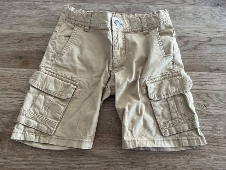 Kurze Hosen, Grösse 128
