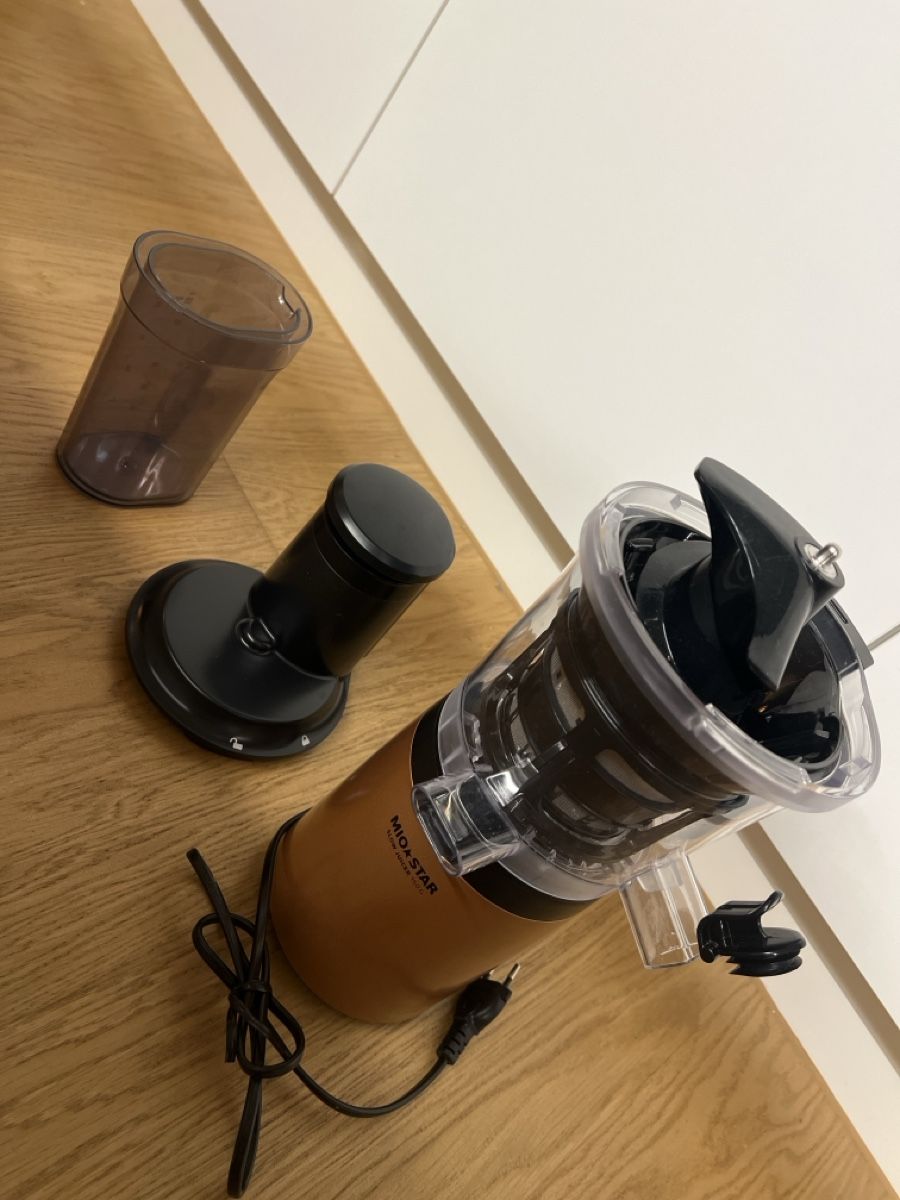 Mio Star Elettrodomestici da cucina: Slow Juicer Mio Star 150 G – Usato da Egg b. Zürich venduto da ZeroWaste