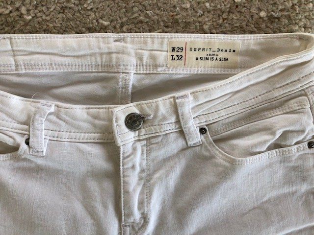 Esprit Jeans: ESPRIT Jeans, Slim, W29 L32, weiss – Neu (gemäss Beschreibung) aus Berg am Irchel von EsHiWa 1