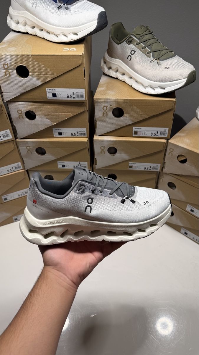 Scarpe da uomo: On Cloudtilt GreyWhite – Nuovo e nell'imballaggio originale da Bern venduto da leo_9q6c 1