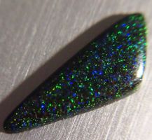 4 CTS  ANDAMOOKA OPAL STONE FROM QUEEENSLAND AAA