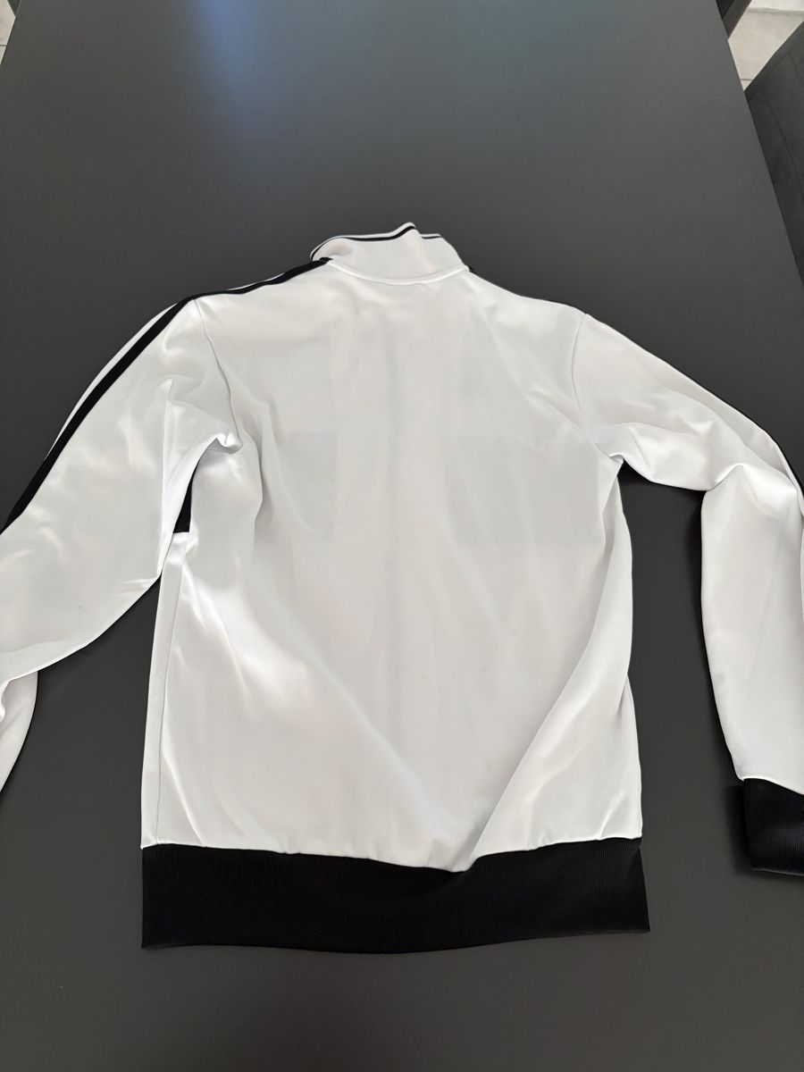 Adidas Jacken: Original Damen Juventus Trainerjacke  – Gebraucht aus Niederlenz von fed_y5mw 5