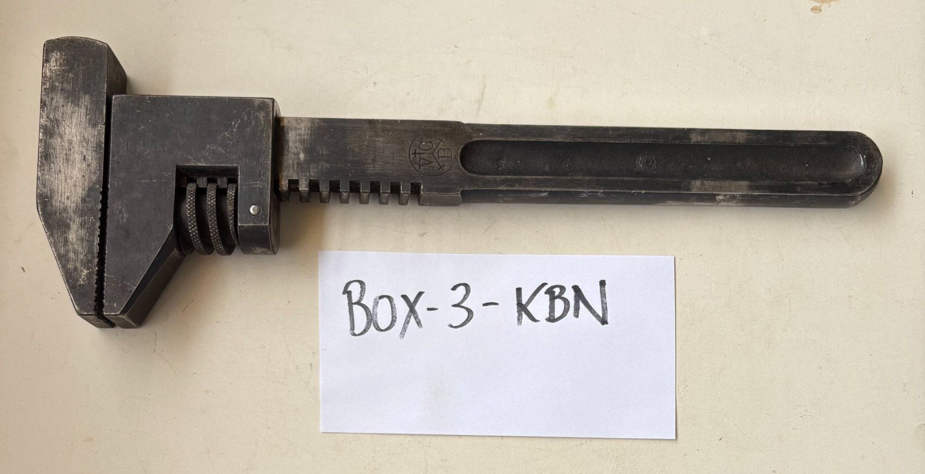 Tous les outils: ANTIKES WERKZEUG MIT PUNZE – D'occasion à Ostermundigen par wini63