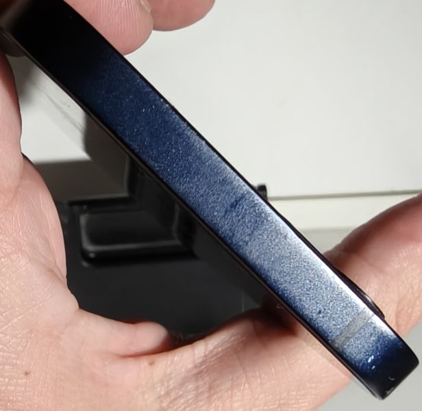 Apple Handys / Smartphones: Apple iPhone 12 64 defekt – Defekt aus La Tour de Peilz von Dejobokin 6