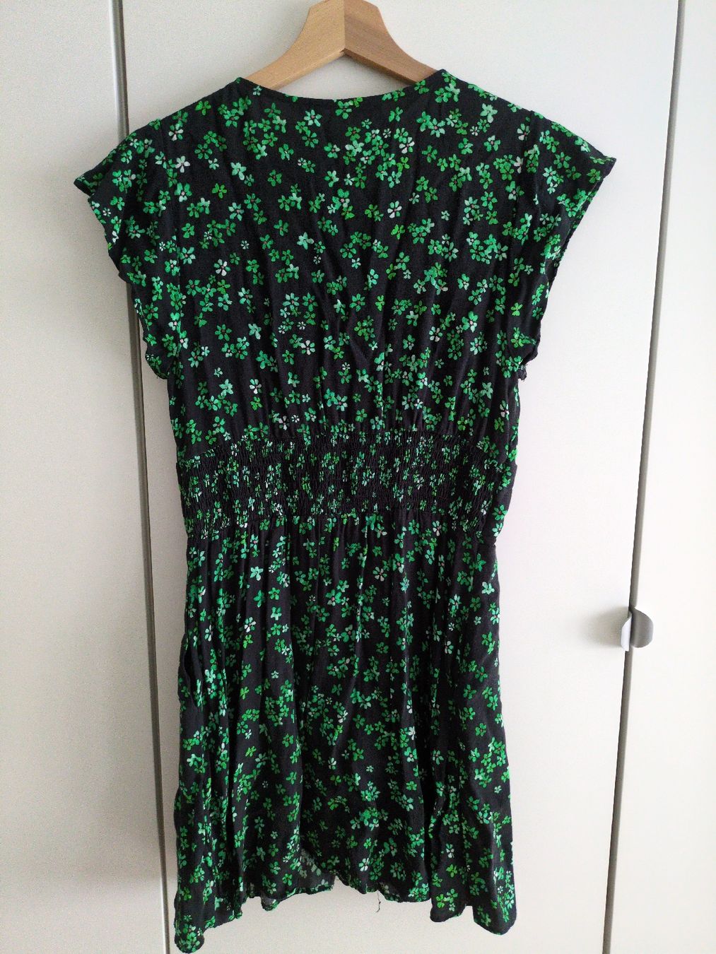 Zara Robes: Sommerkleid mit Blumen – D'occasion à Olten par Lilliane0 1