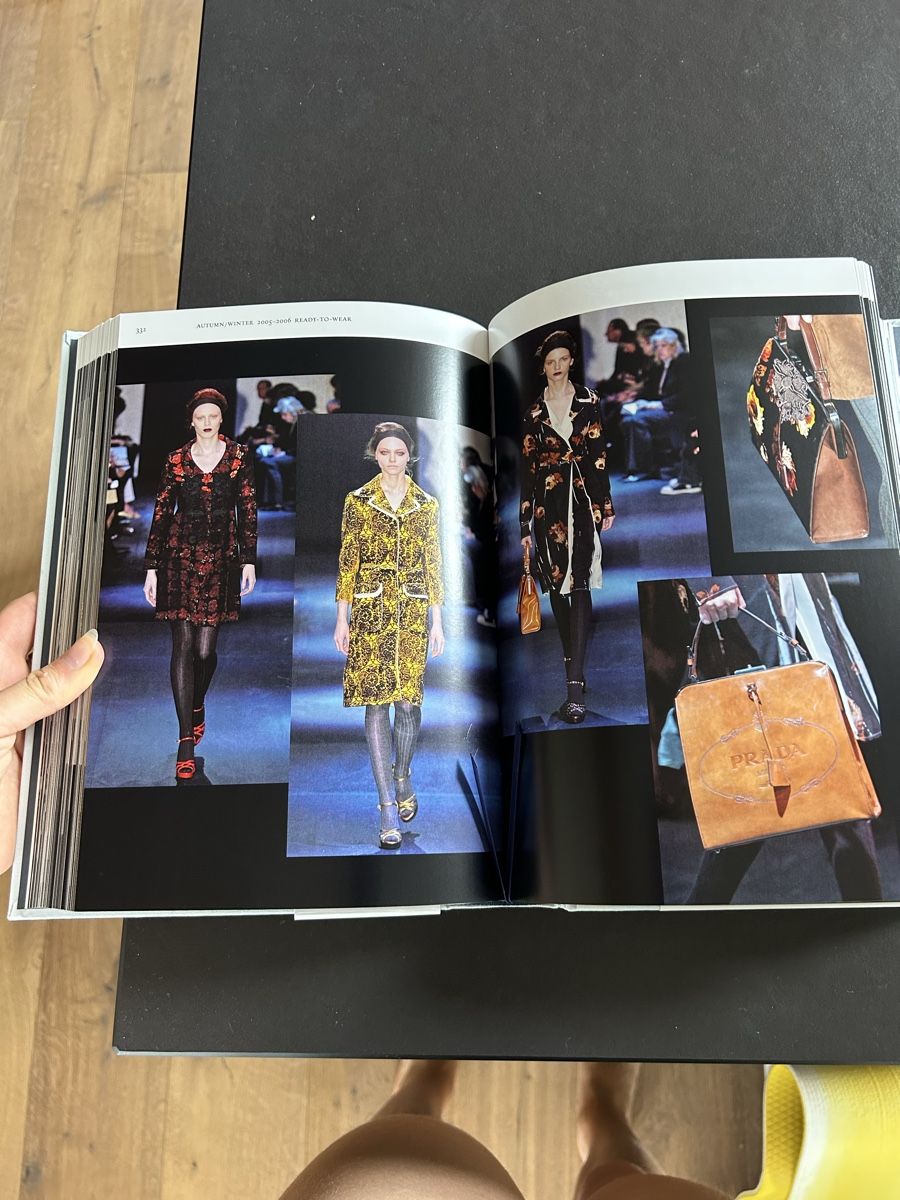 Libri: Prada Coffeetablebook  – Usato da Willerzell venduto da mma_6hpk 1