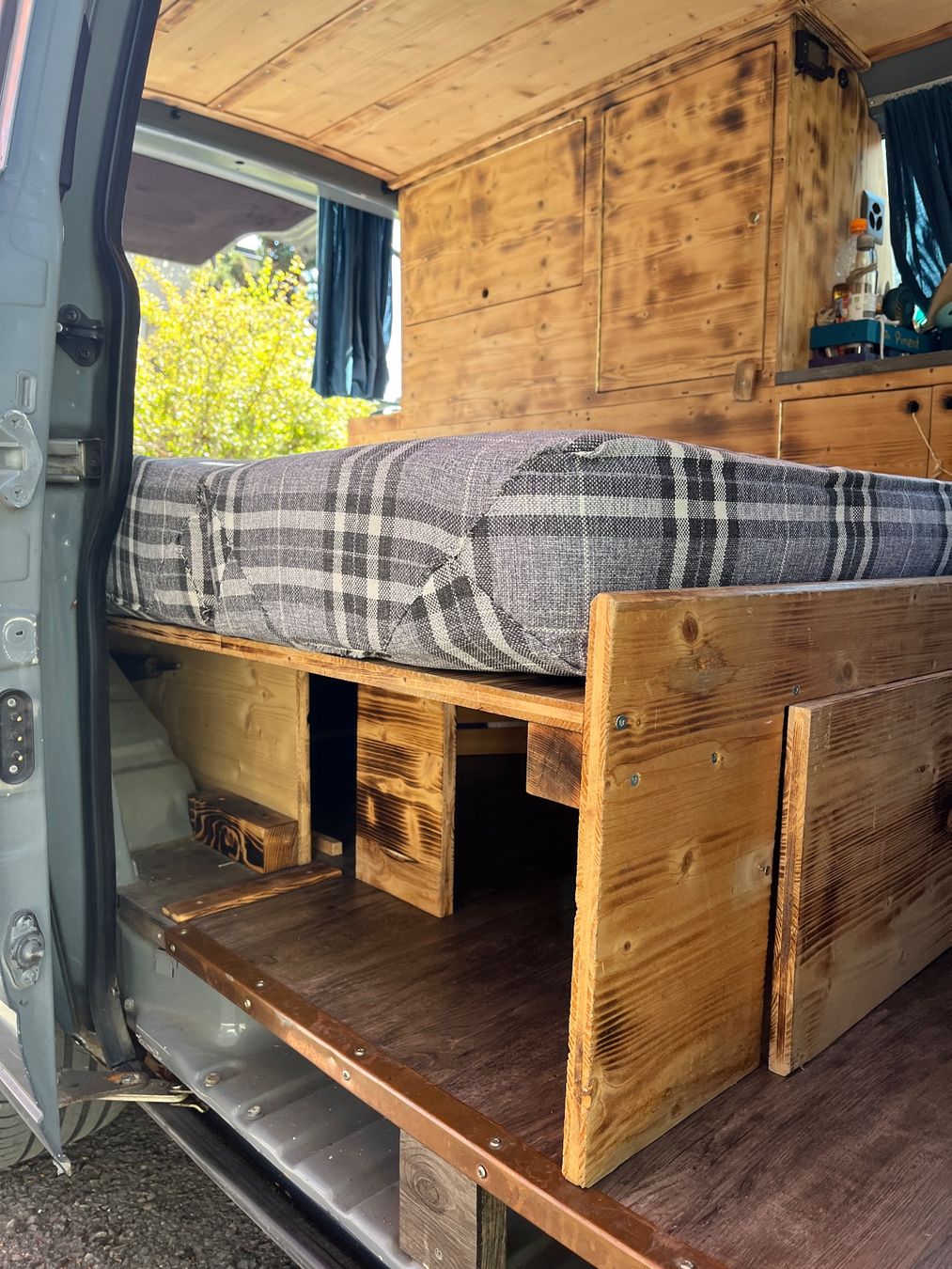 Mobilhome: Bus VW T4 synchro – Usato da Leysin venduto da yan_7xj2 6