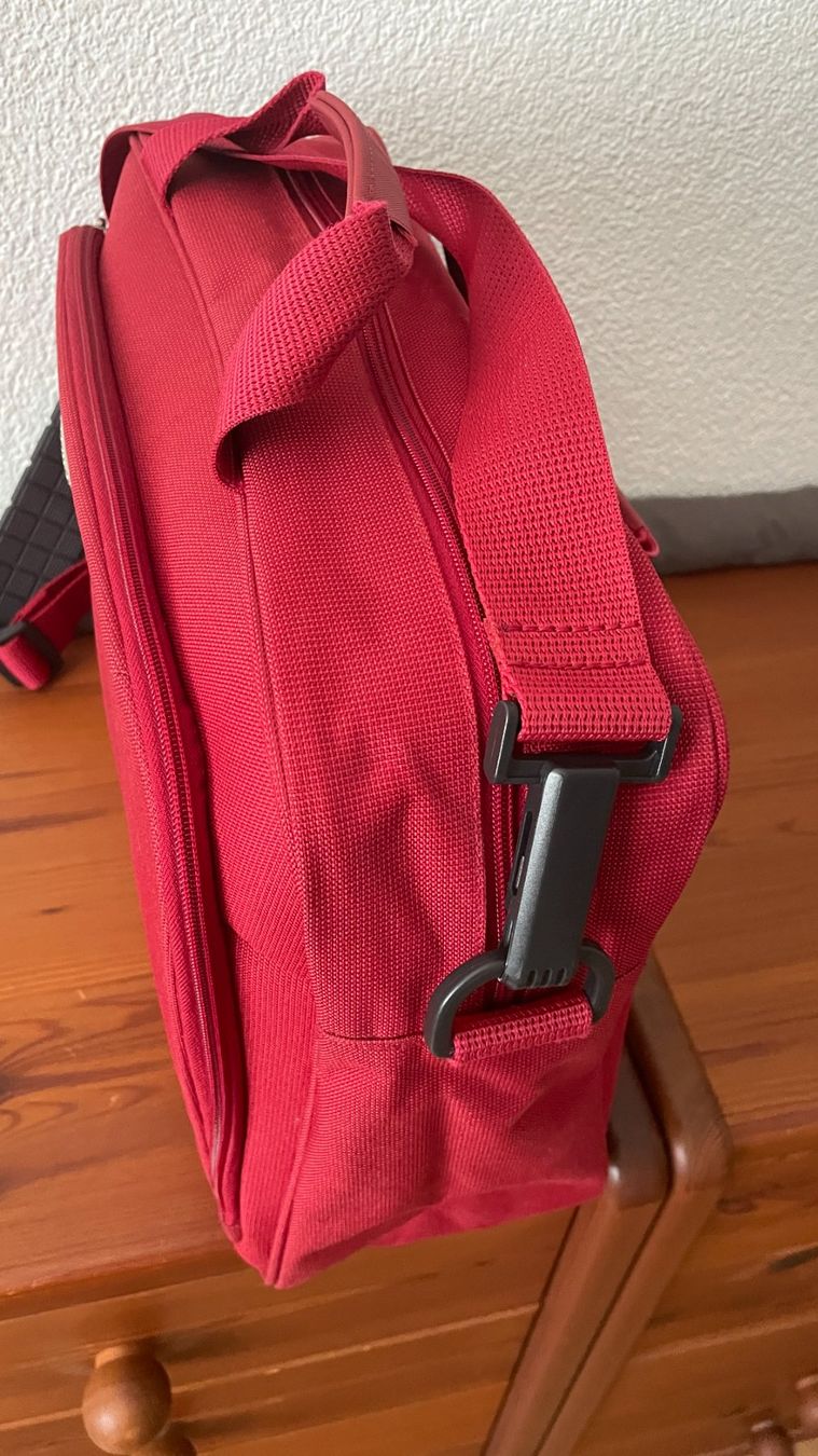 Samsonite Borse: Umhängetasche Samsonite Cordoba – Usato da Biberist venduto da Maxime543 3