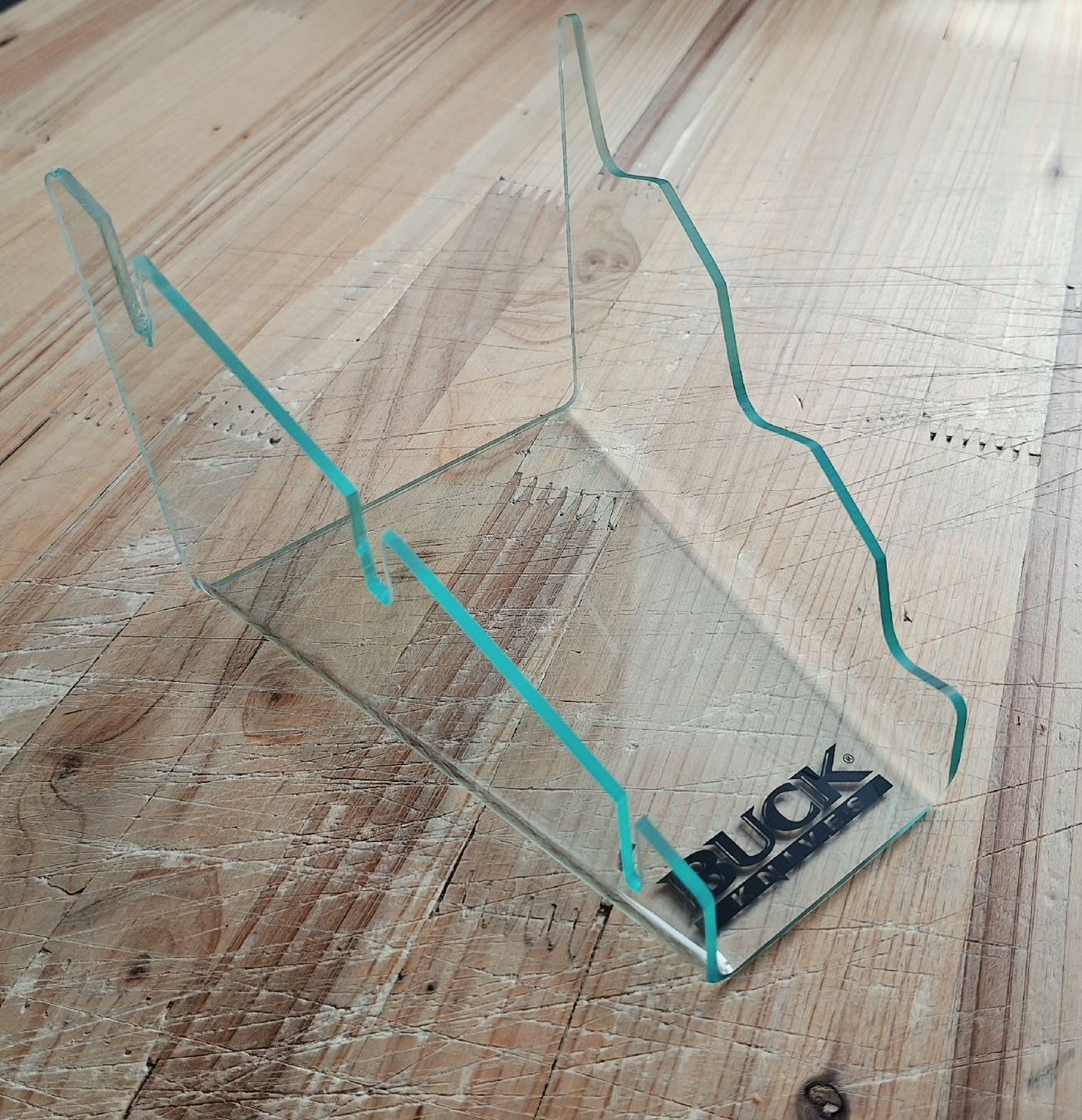 Wandhalterungen: Acryl Messerständer – Gebraucht aus Triesen von BLACKSHEEP75