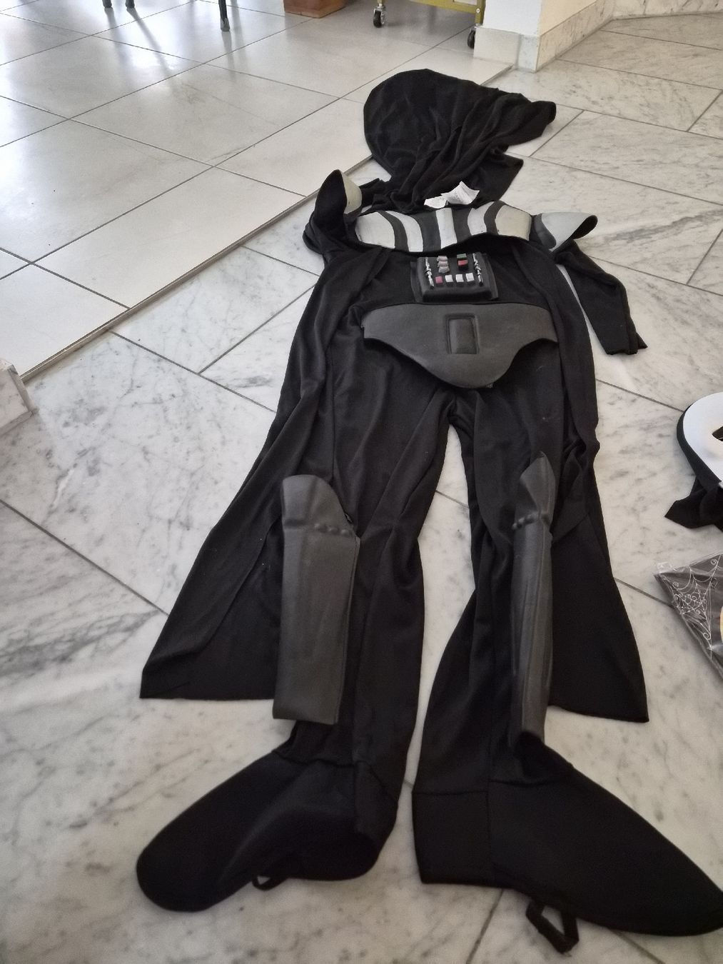 Kleiderpakete: star wars original anzug darth vader – Gebraucht aus halden von ore_dbn5 1