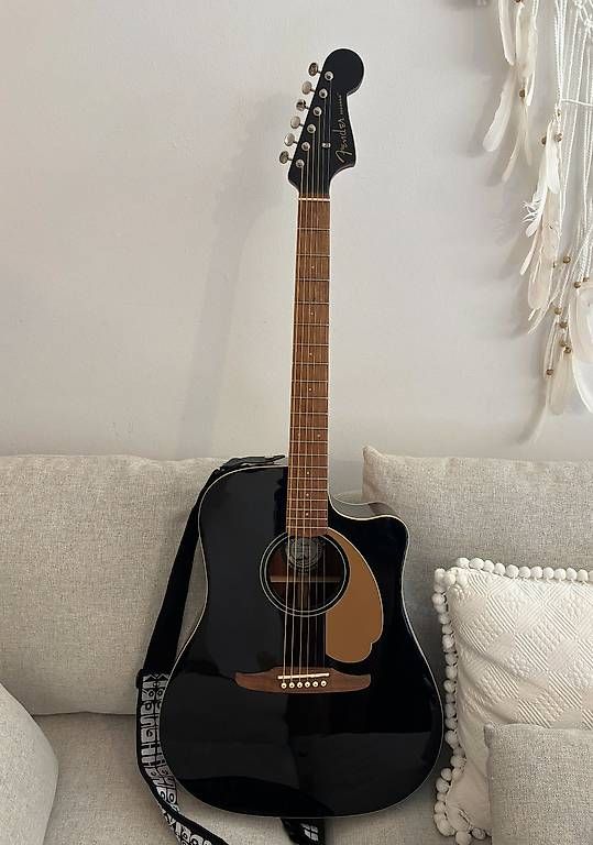 Musikinstrumente: Fender Redondo Player JTB WN – Gebraucht aus Lugano von gio_l7vj