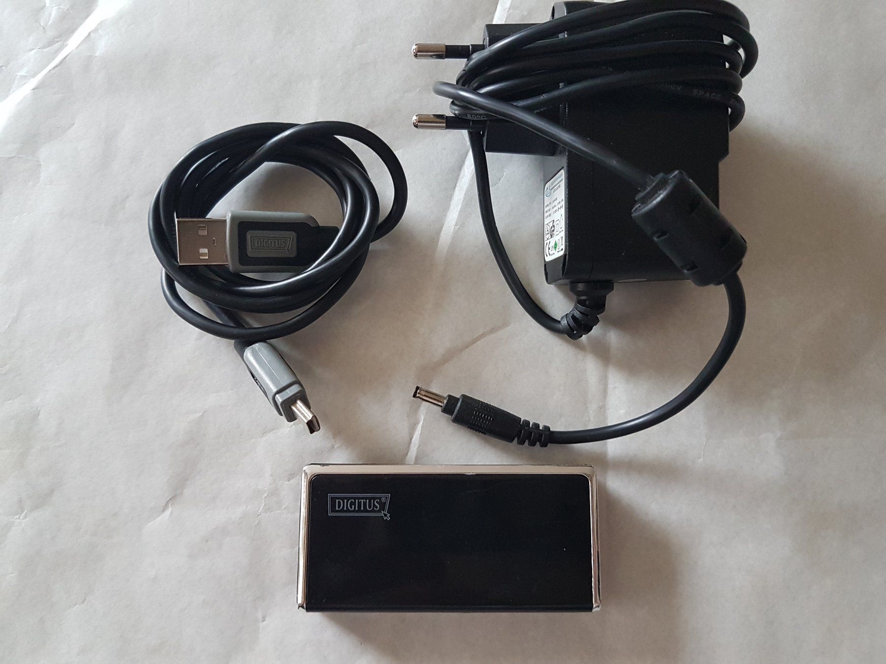 Hub & Switch: Digitus Hub 4 x USB avec transfo (d) – Usato da Marin-Epagnier venduto da Riccardo04