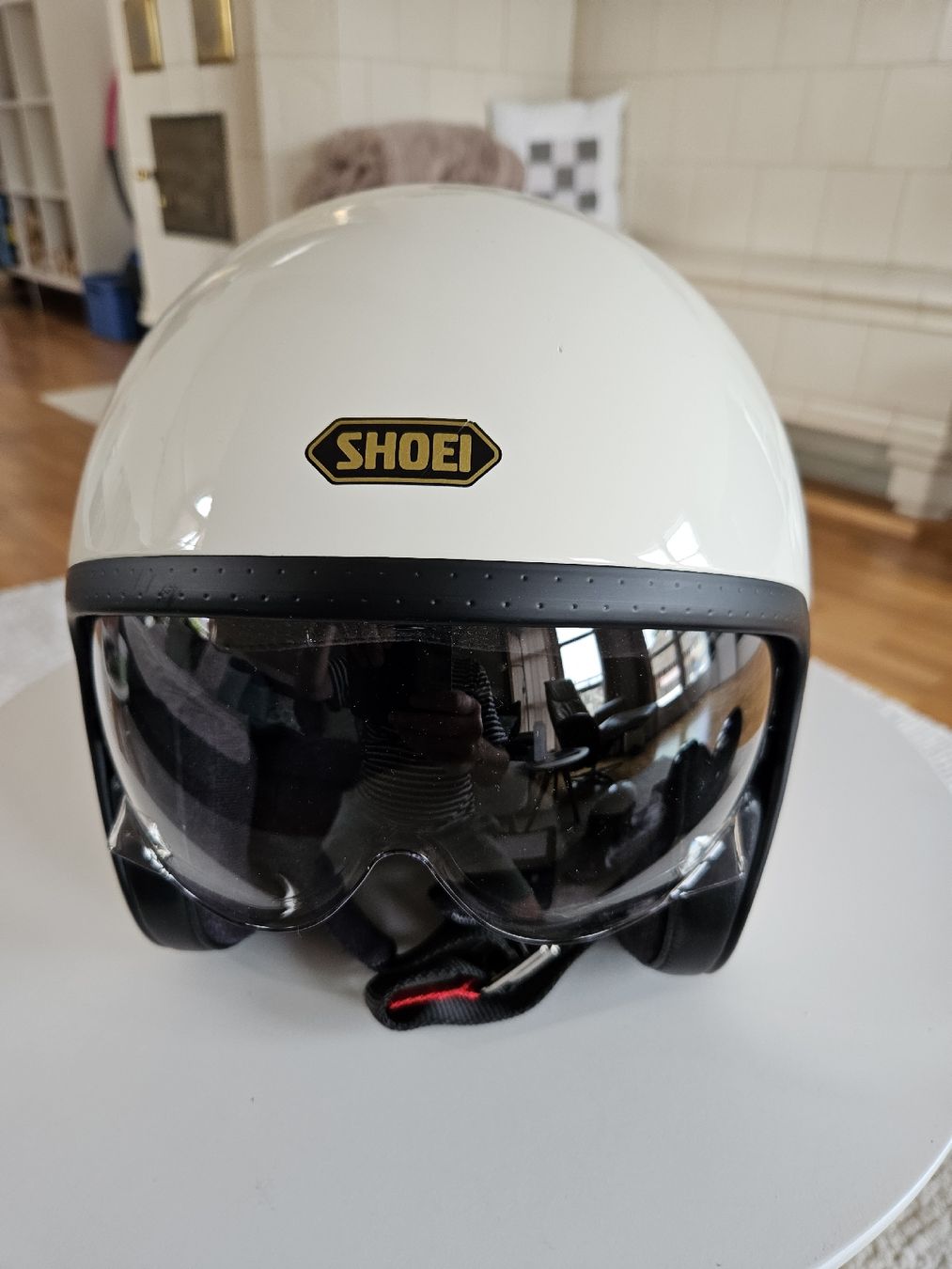 Shoei Helme & Visiere: Motorradhelm – Gebraucht aus Stäfa von Leader10 2