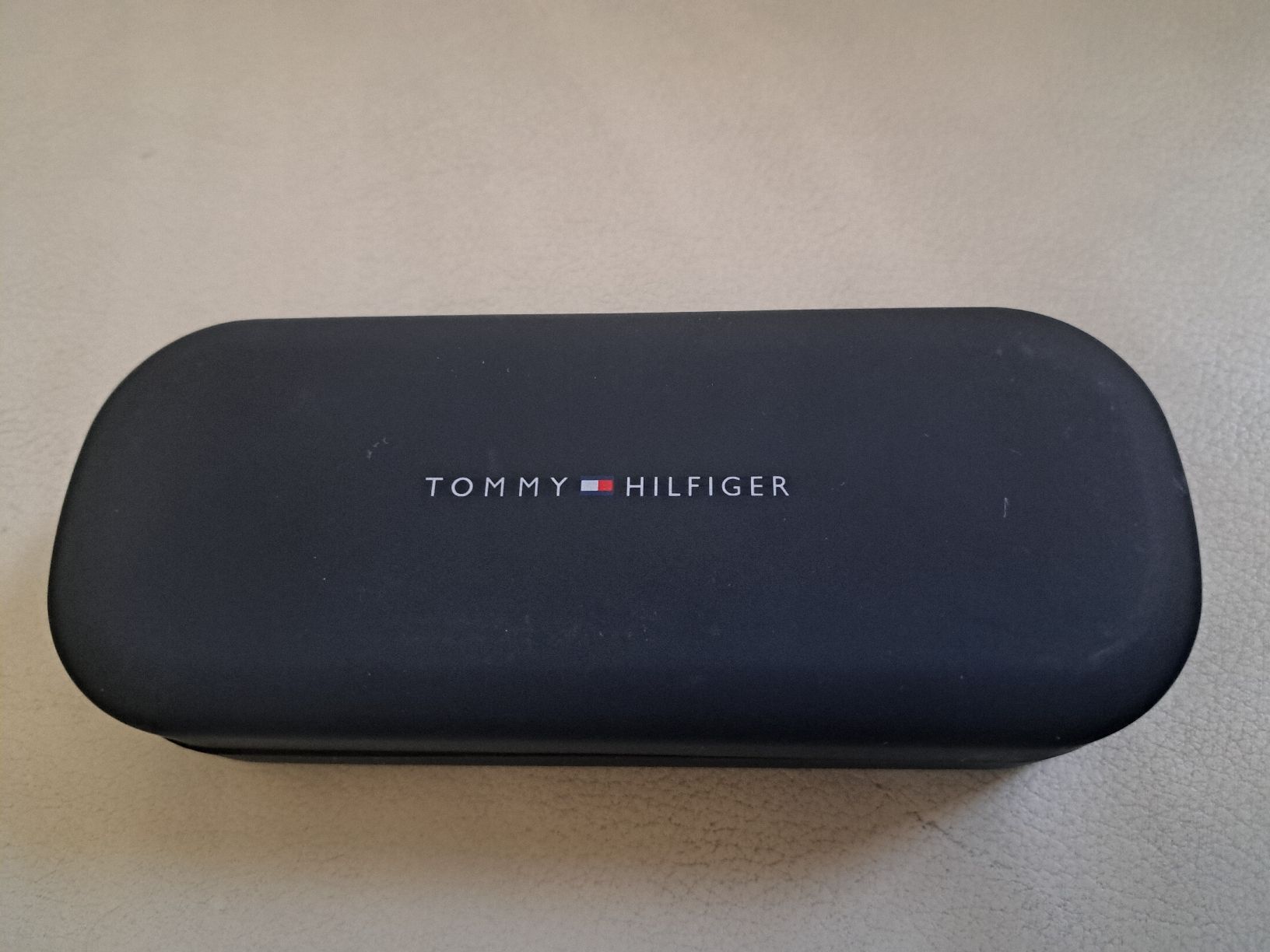 Tommy Hilfiger Occhiali & Lenti: Lesebrille von Tommy Hilfiger – Usato da Wiesendangen venduto da Jamena1 1