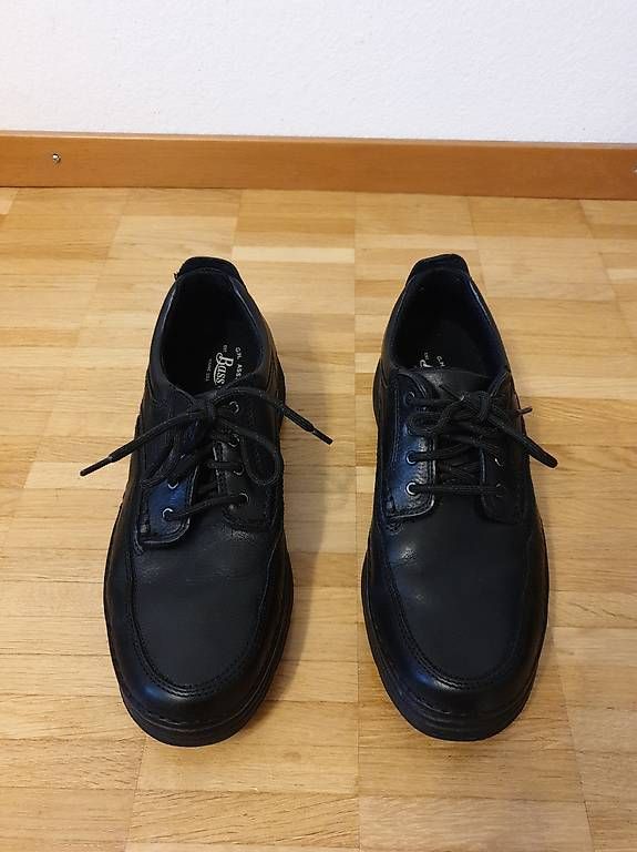 Scarpe da uomo: Herren Lederschuhe Grösse 45 schwarz  – Usato da Zürich venduto da Verkaufen_Oerlikon 3