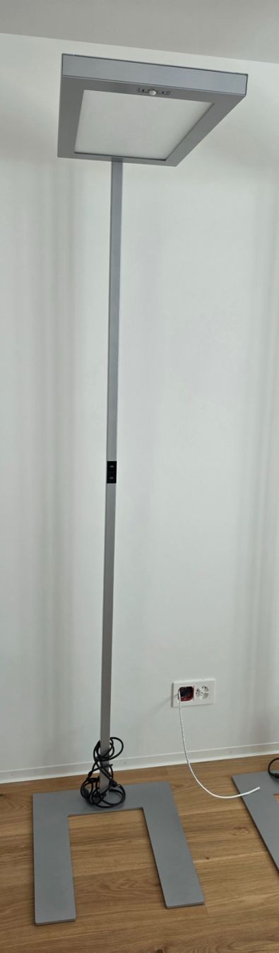 Lampen: Waldmann LAVIGO LED Büroleuchte / Stehleuchte DPS 372R – Gebraucht aus Cham von Smario6