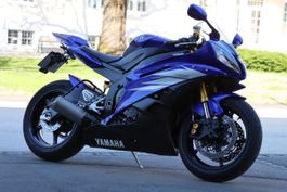 Yamaha YZF-R6 RJ11